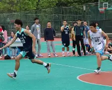 开云中国网站-欧篮联冲刺阶段再迎强敌，门兴格拉德巴赫内部沟通，主帅态度——信心回归，球队文化再被提及的简单介绍